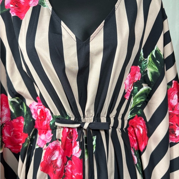 Eshakti Dress Sz:0 Black Tan Stripes &Roses Kaftan Edgy Dark Romance - Picture 4 of 8